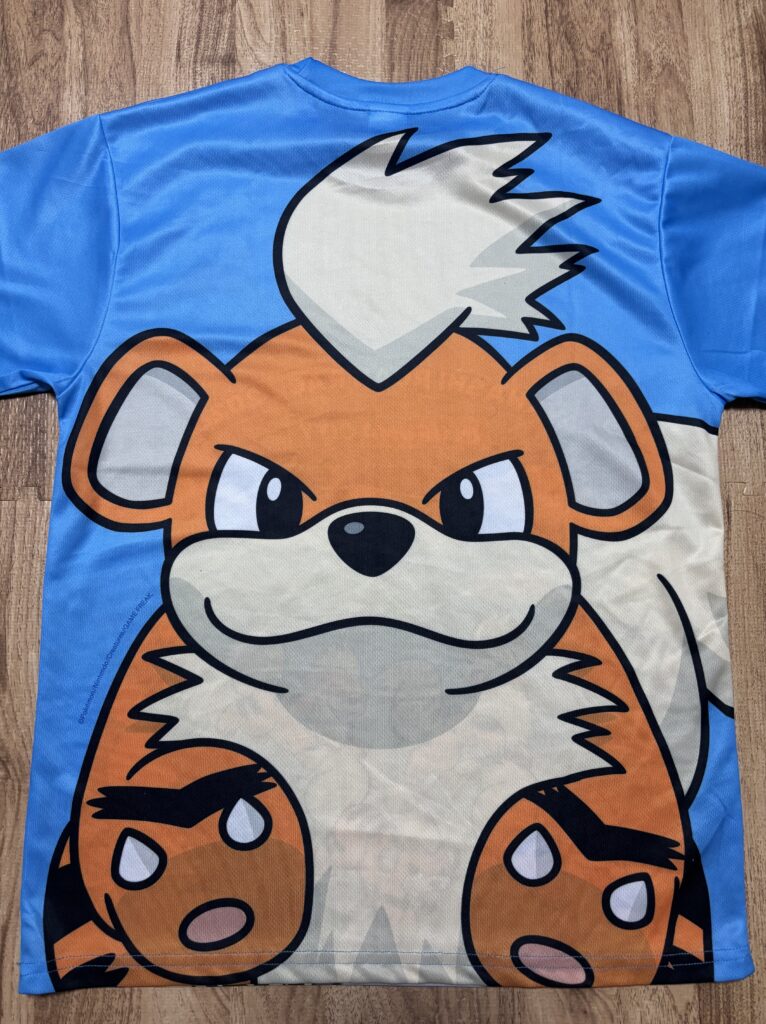 ポケモンTシャツ 裏